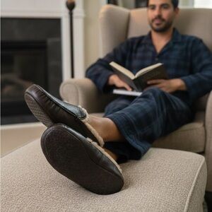 Haggar Brown Memory Foam Slippers